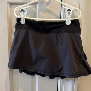 Ivviva Set the Pace Skirt Black Size 8